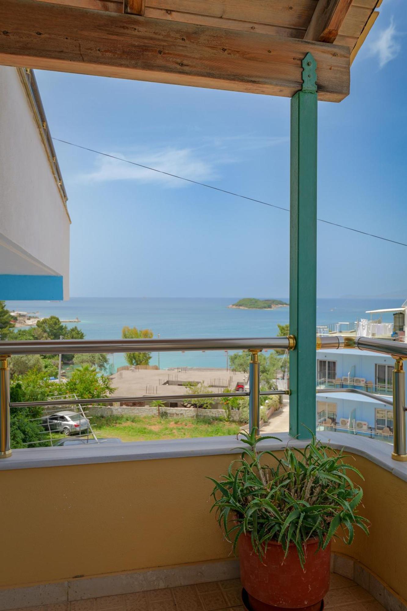 Vila Xhovani Ksamil Exterior photo